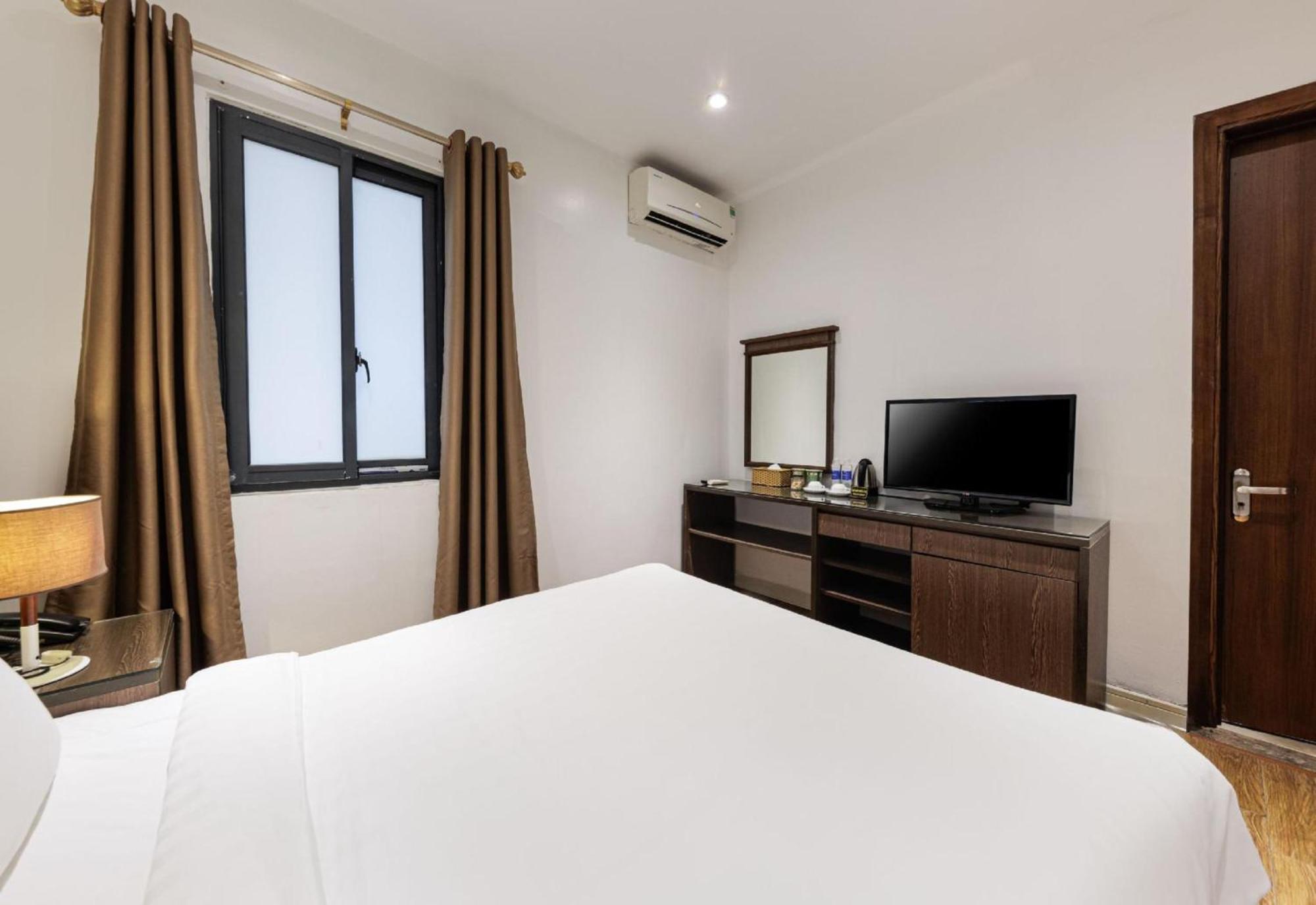 Collection O Le Grand Hanoi Hotel - The Tryst Extérieur photo