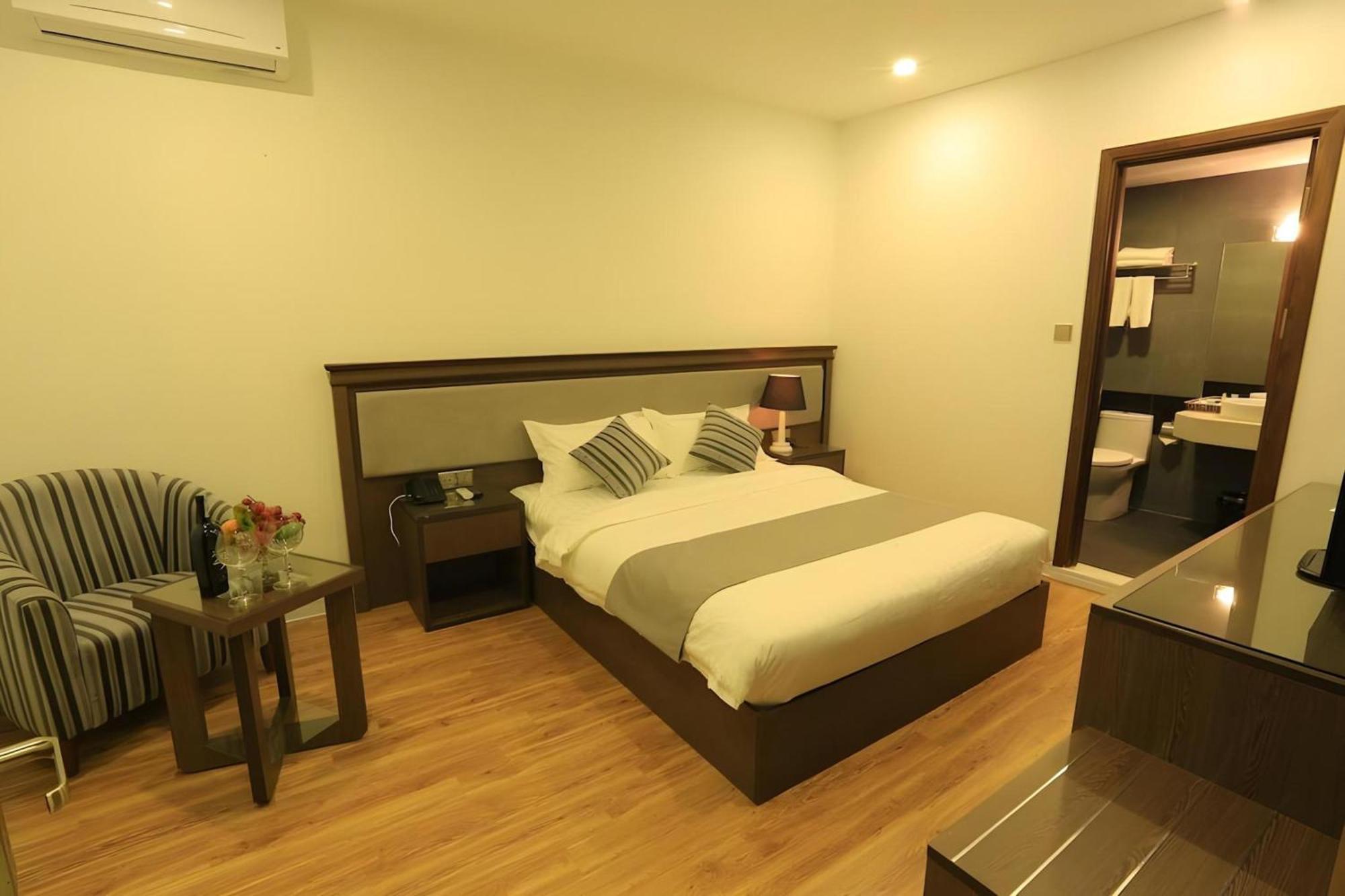 Collection O Le Grand Hanoi Hotel - The Tryst Extérieur photo